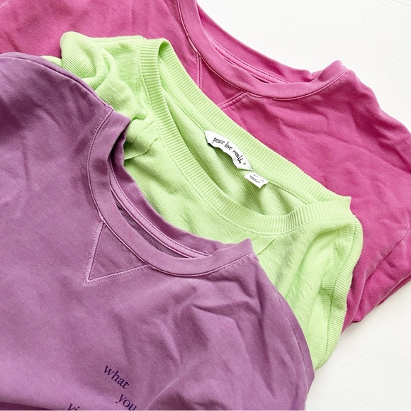 Peace Love World 3 Top Bundle - Picture 11 of 13